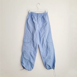 WILO THE LABEL by Anthropologie Light Blue Oversize
Cargo Pants
